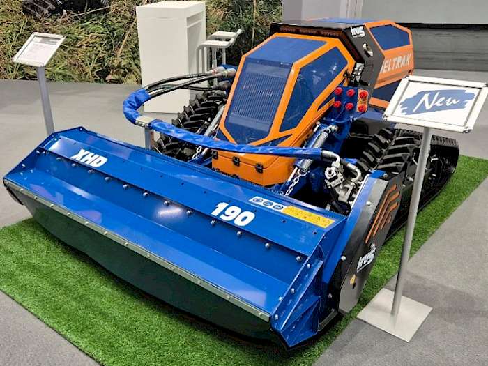 Irus Deltrak 75V3 mit XHD Schlegelmäher 190
