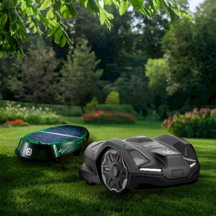 Ältester und neuester Husqvarna Mähroboter